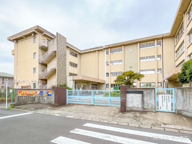 松戸市立古ケ崎小学校　距離８００ｍ