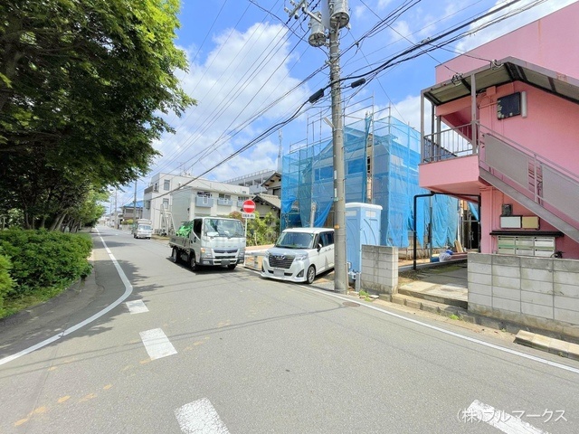 前面道路含む現地写真(2024年5月撮影)