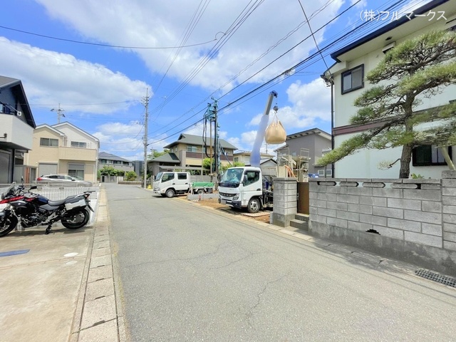 前面道路含む現地写真(2024年5月撮影)