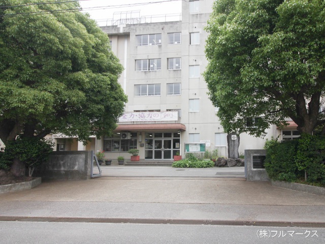 松戸市立和名ケ谷中学校　距離１５００ｍ