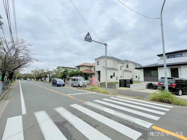 前面道路含む現地写真(2024年10月撮影)