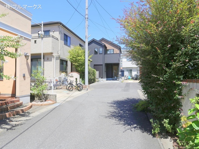 前面道路含む現地写真(2024年8月撮影)