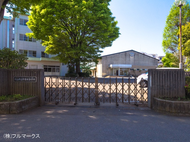 流山市立常盤松中学校　距離１５００ｍ