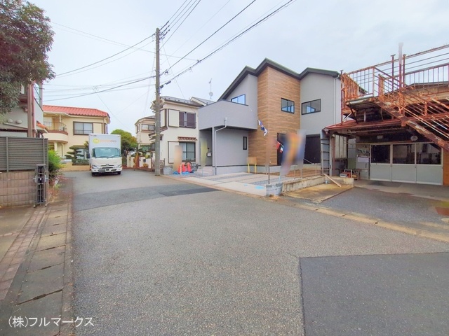 前面道路含む現地写真(2024年11月撮影)