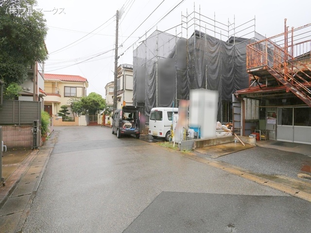 前面道路含む現地写真(2024年10月撮影)