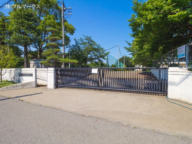 野田市立岩名中学校　距離１０５０ｍ