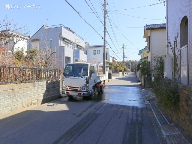 前面道路含む現地写真(2024年3月撮影)