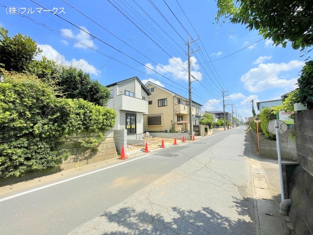 前面道路含む現地写真(2024年8月撮影)