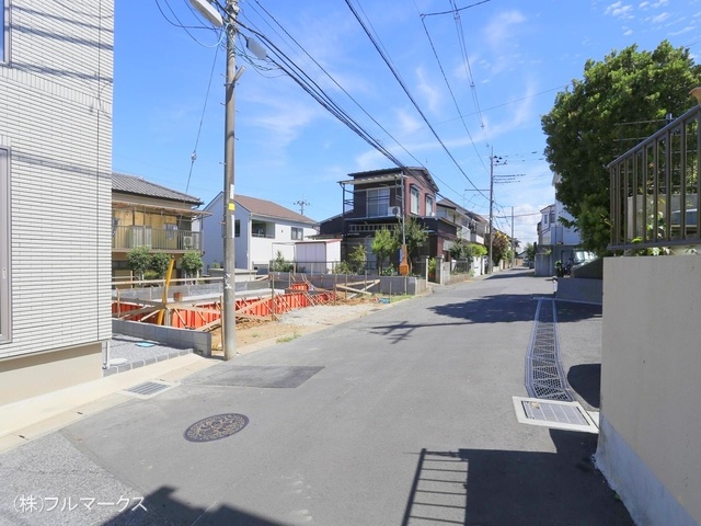 前面道路含む現地写真(2024年8月撮影)