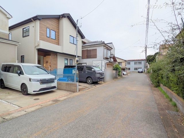 前面道路含む現地写真(2024年10月撮影)