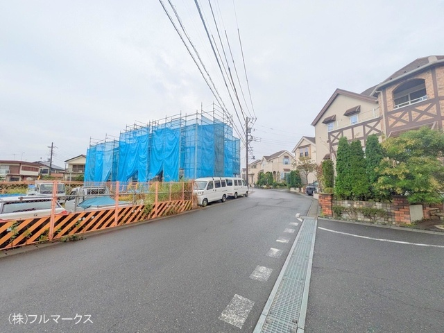 前面道路含む現地写真(2024年10月撮影)