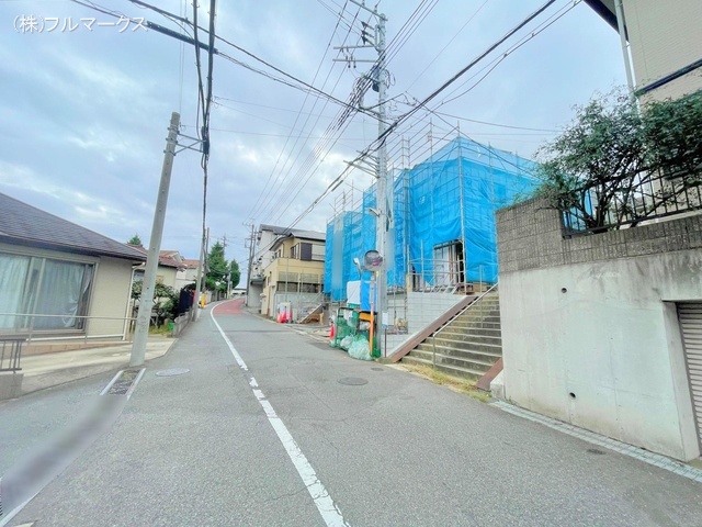 前面道路含む現地写真(2024年10月撮影)