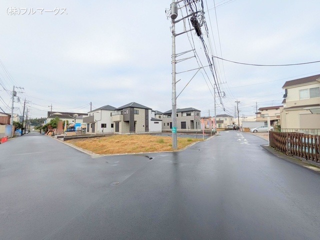 前面道路含む現地写真(2024年10月撮影)