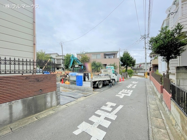 前面道路含む現地写真(2024年10月撮影)