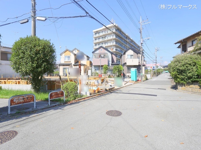 前面道路含む現地写真(2024年10月撮影)