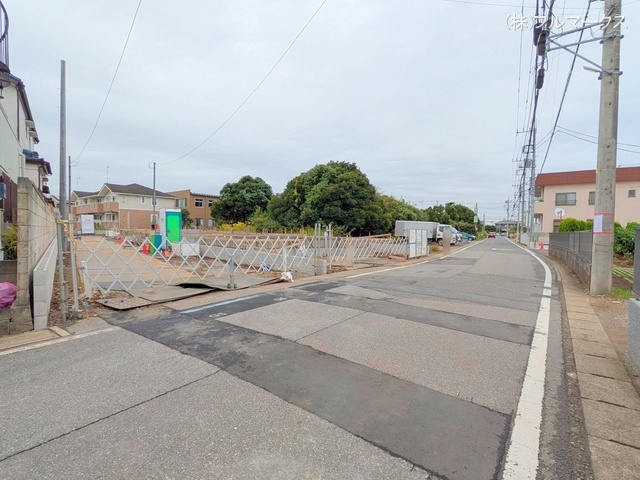 前面道路含む現地写真(2024年10月撮影)