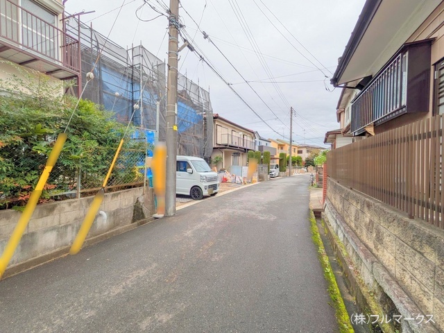 前面道路含む現地写真(2024年10月撮影)