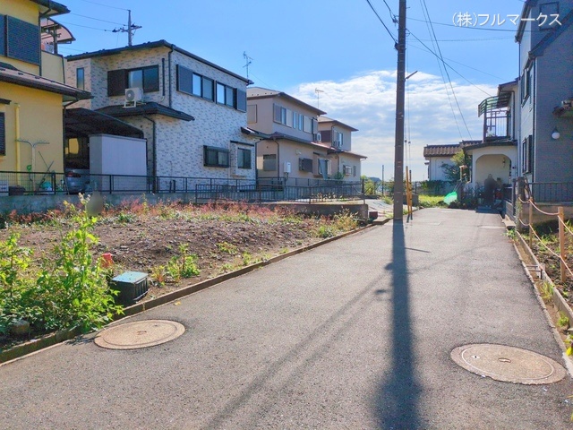 前面道路含む現地写真(2024年11月撮影)