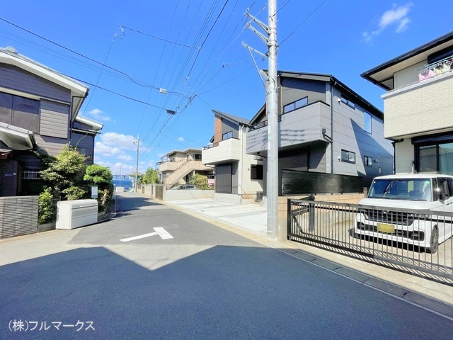 前面道路含む現地写真(2024年10月撮影)