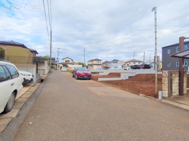 前面道路含む現地写真(2024年11月撮影)