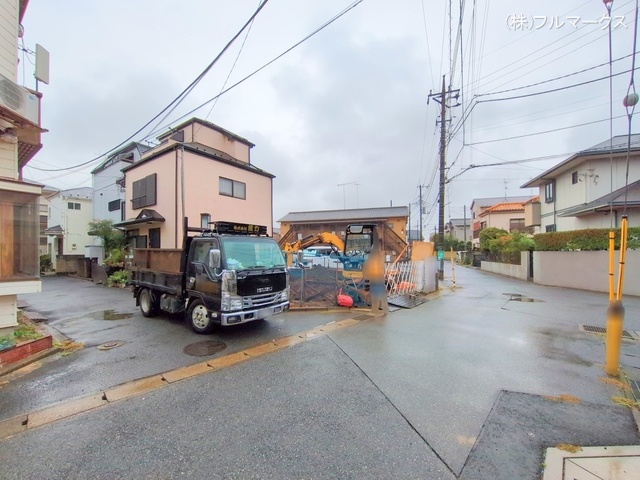 前面道路含む現地写真(2024年10月撮影)