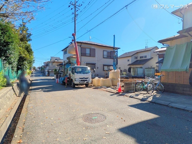 前面道路含む現地写真(2024年11月撮影)