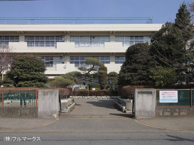 野田市立岩木小学校　距離３１０ｍ