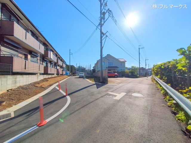 前面道路含む現地写真(2024年11月撮影)