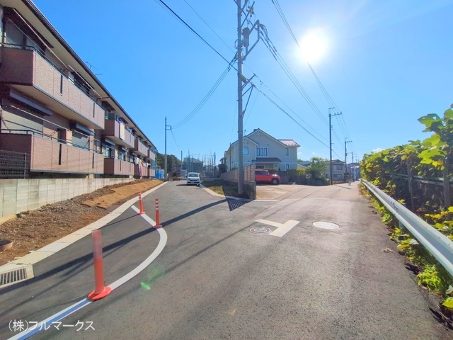 前面道路含む現地写真(2024年11月撮影)