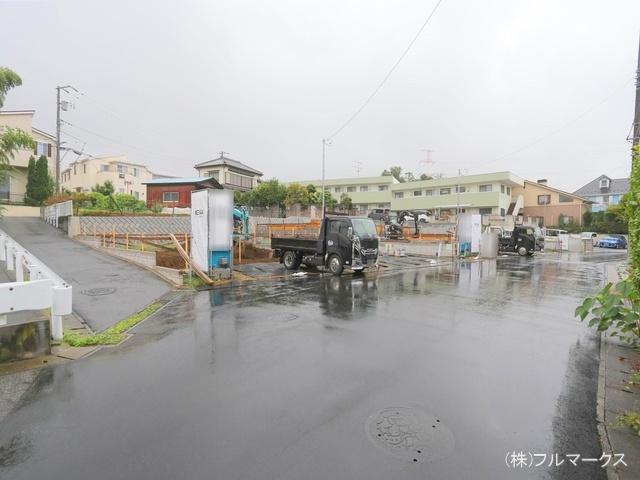 前面道路含む現地写真(2024年10月撮影)