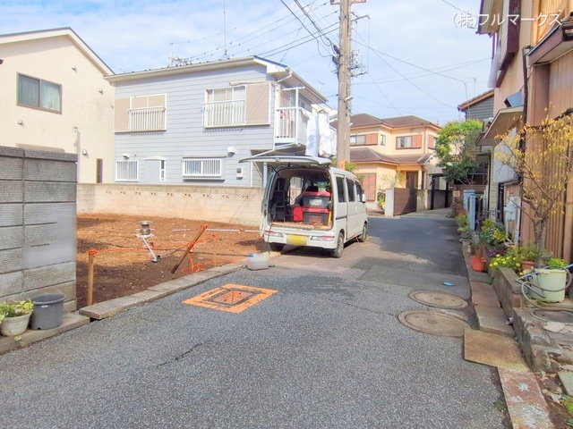 前面道路含む現地写真(2024年11月撮影)