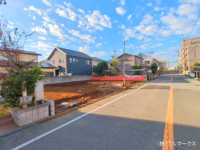 前面道路含む現地写真(2024年11月撮影)